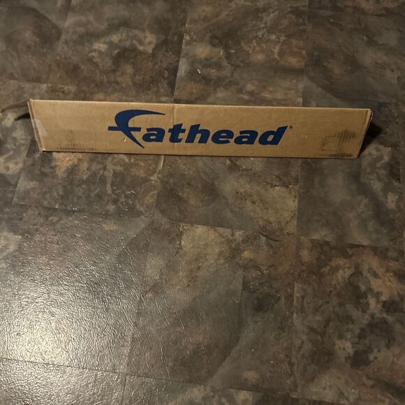 Lebron James Cavaliers Legend FATHEAD Decal With Box. King James 24” X 36” - Picture 4 of 4